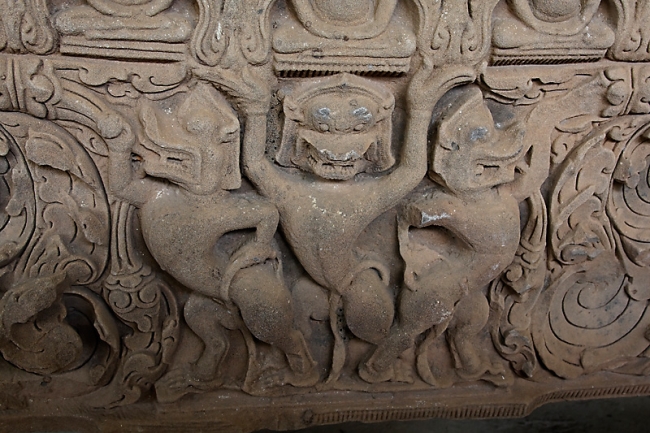 Phimai National Museum-094